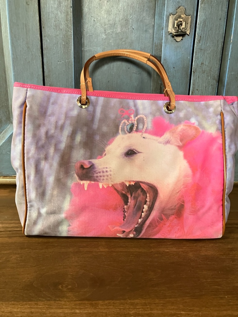 Anya Hindmarch Dog With Crown Purse - Picture 2 of 10